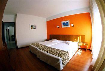 Edificio Novo Rosamar Al Guest house 3*