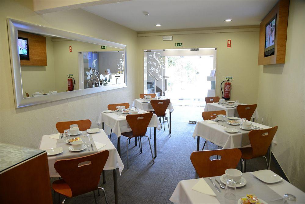 Laurus Hotel