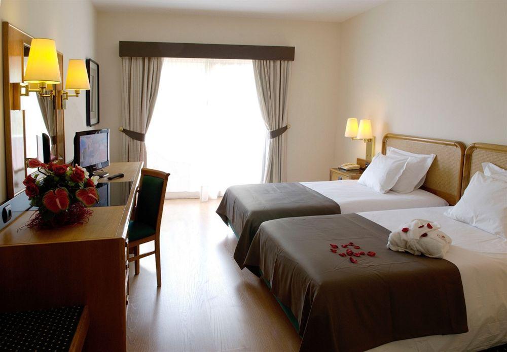 Palace & - Termas De Sao Vicente 4*
