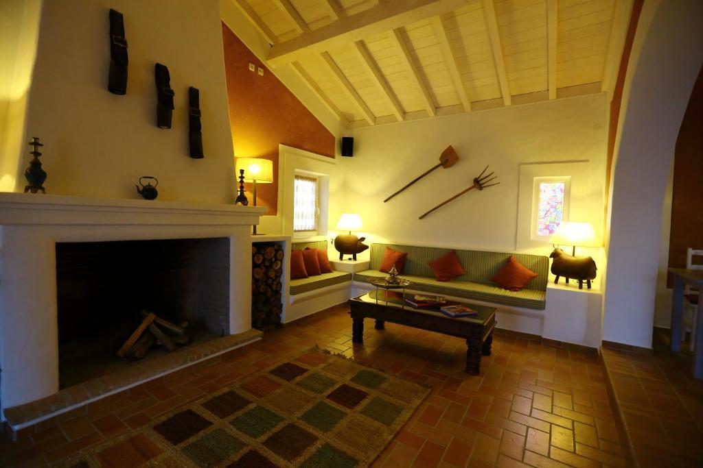 Herdade Do Amarelo Nature & Farm stay Vila Nova de Milfontes