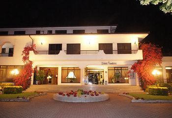 Contriz Hotel 2*
