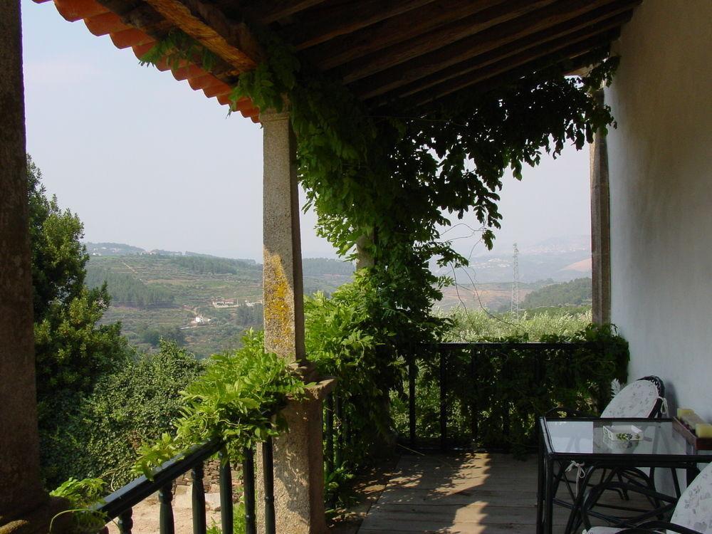 Casa De Vilarinho De S. Romao Casa de hóspedes 3*