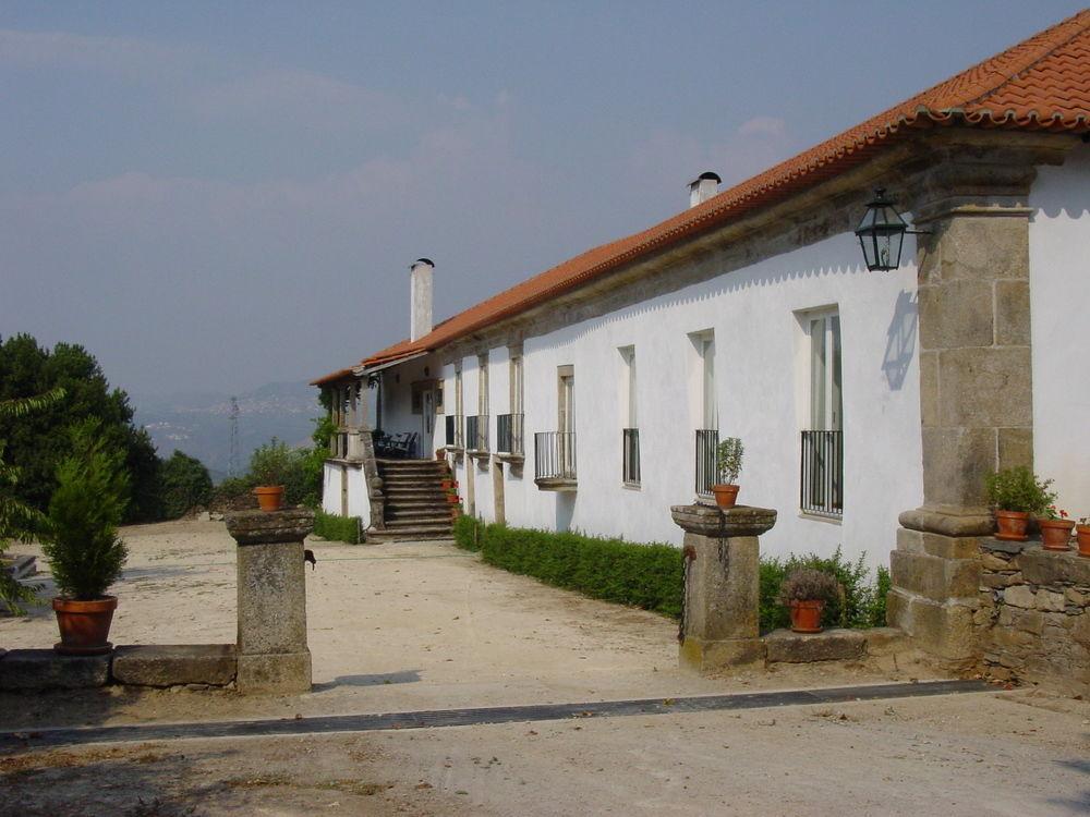 Casa De Vilarinho De S. Romao 3*