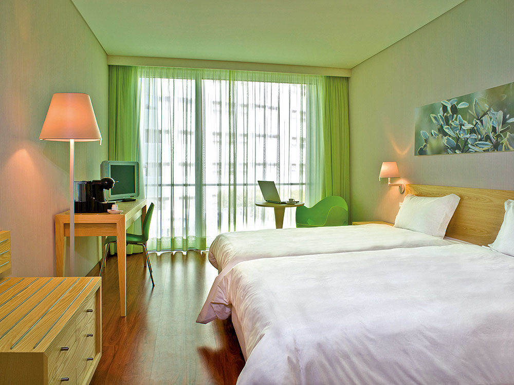 Hf Fenix Garden Hotel