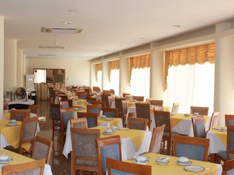 Hotel Caravelas Madalena (Azores)