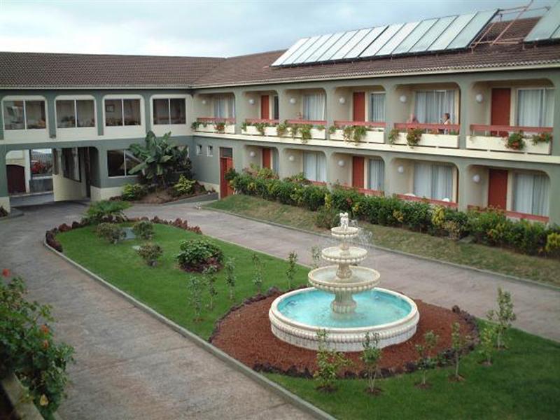 Hotel Canadiano Urban Nature Ponta Delgada