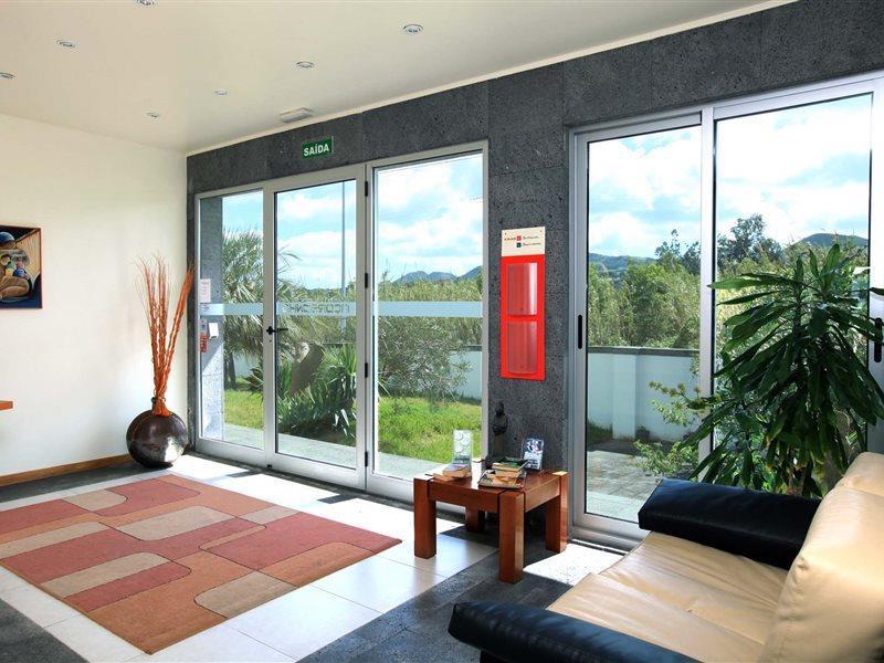 Hotel Vale Do Navio 4*