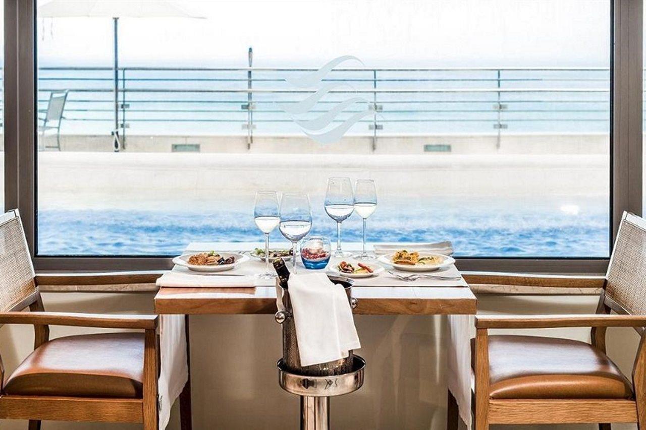 Hotel Oceanfront - Preferred And 5*