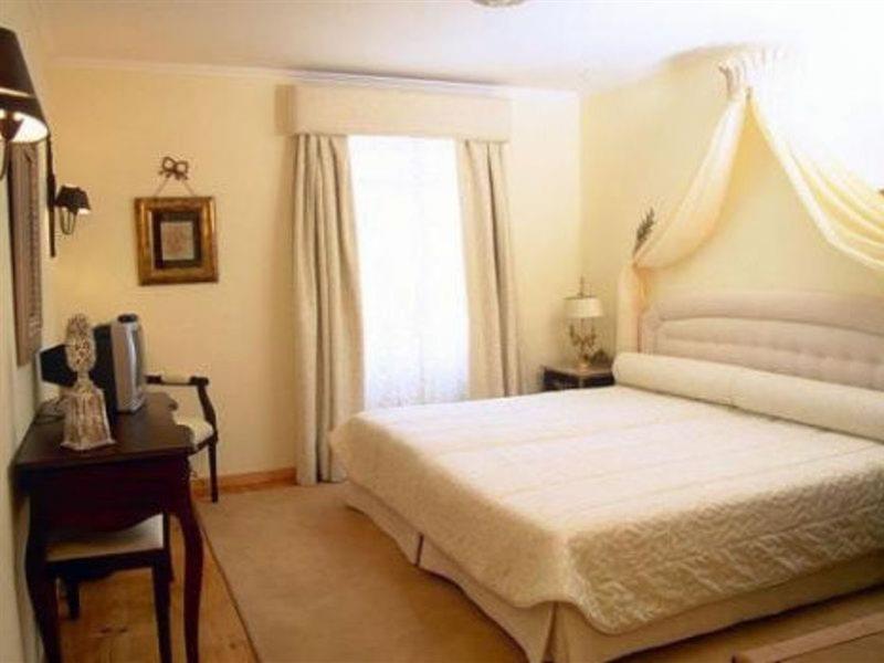 Hotel Josefa D`obidos 4*