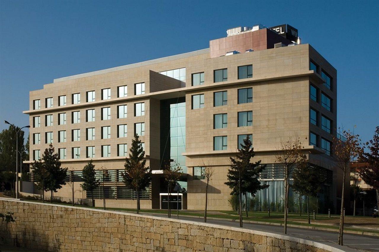 Golden Tulip