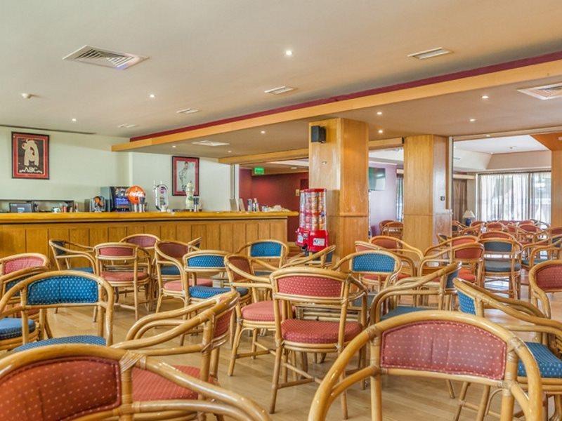 Hotel Sol & 4*