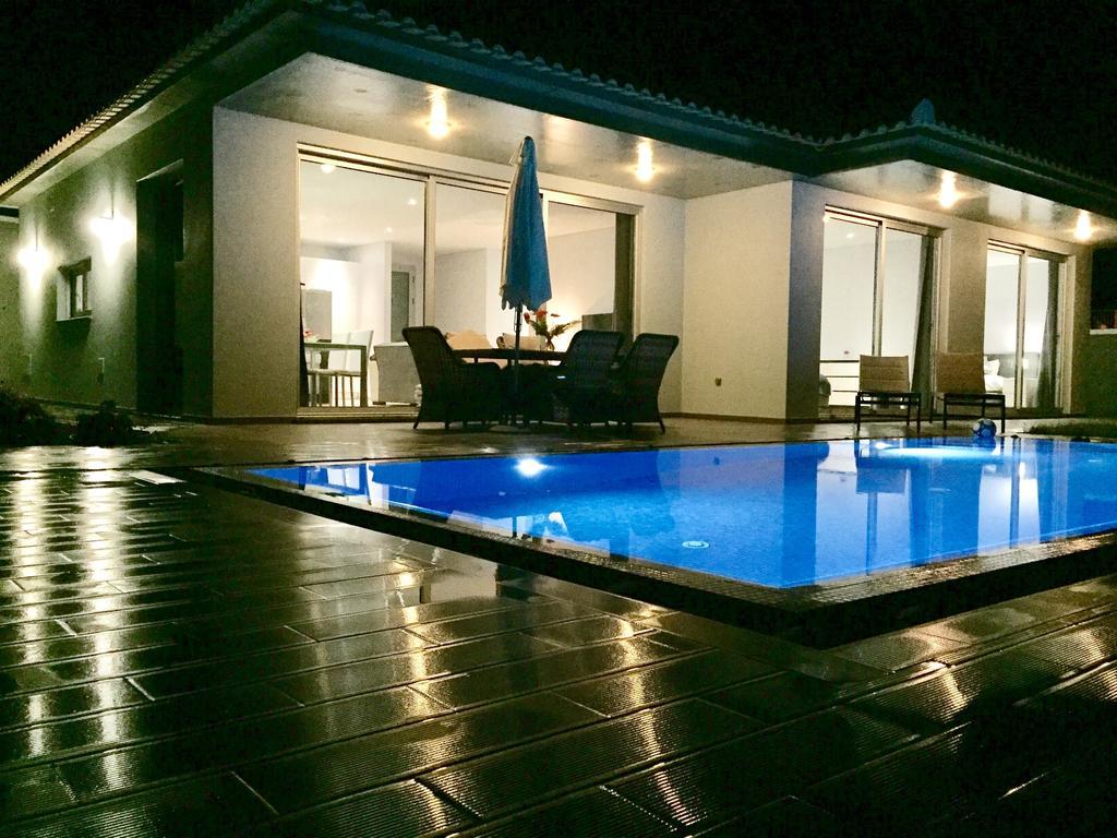 Pinheira Iii Heated Pool Calheta (Madeira)