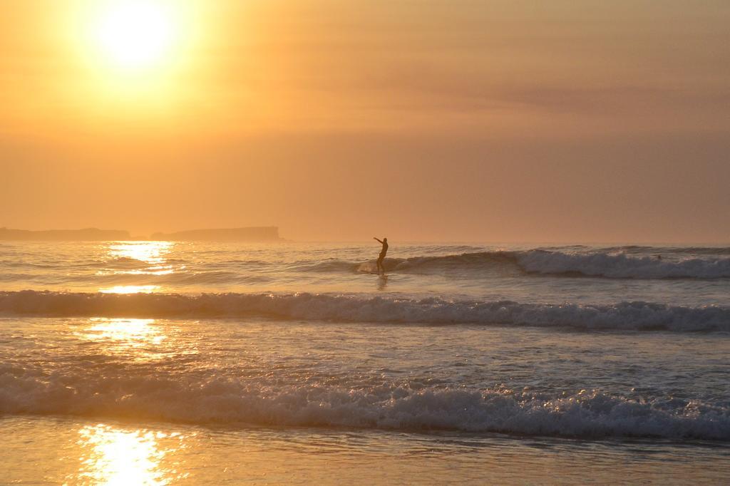 Hostel Surf House Peniche