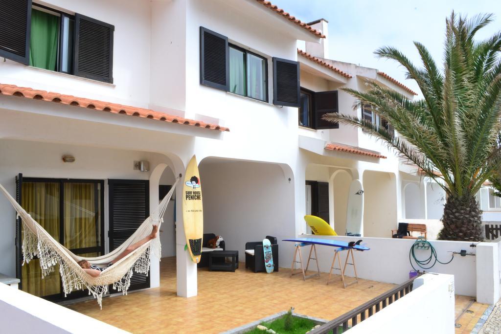 Hostel Surf House Peniche