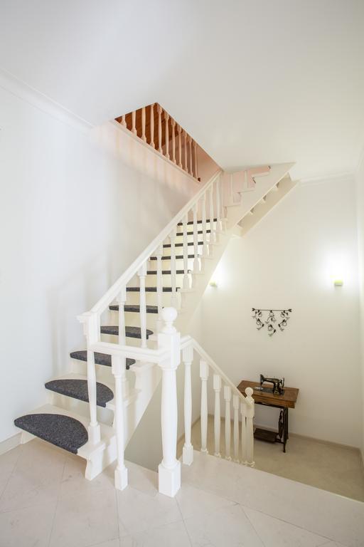 Casa Bordalo - Family, Beach, Culture And Surf Caldas Da Rainha