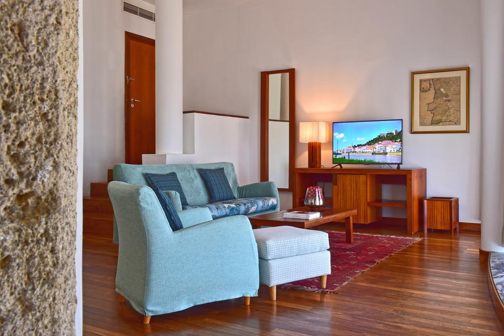 Hotel Castelo De 4*