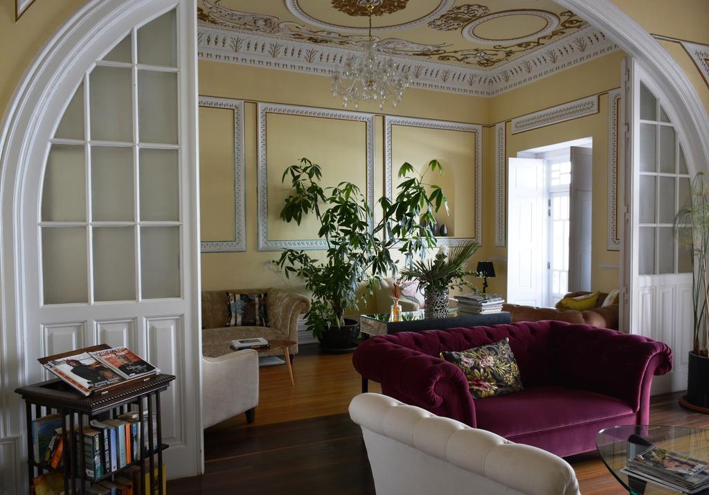 House Tavira