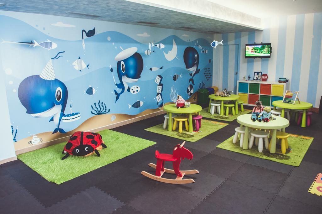 Hotel Cristal Vieira & 4*