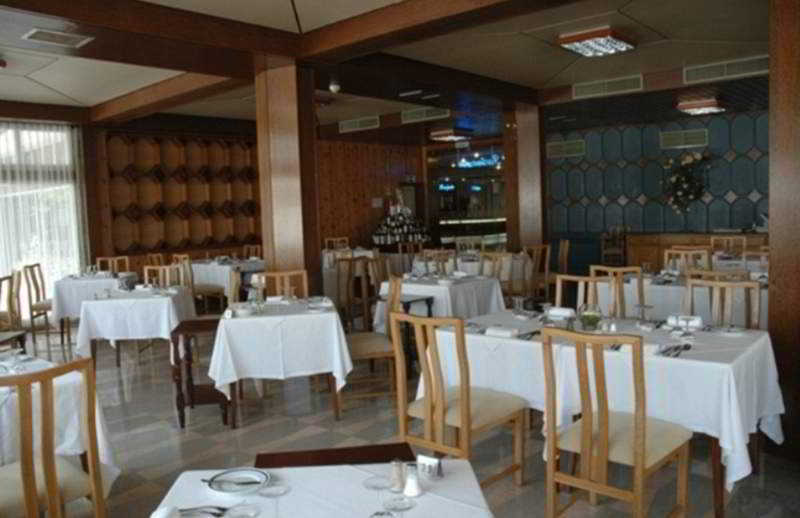 Hotel Center 4*