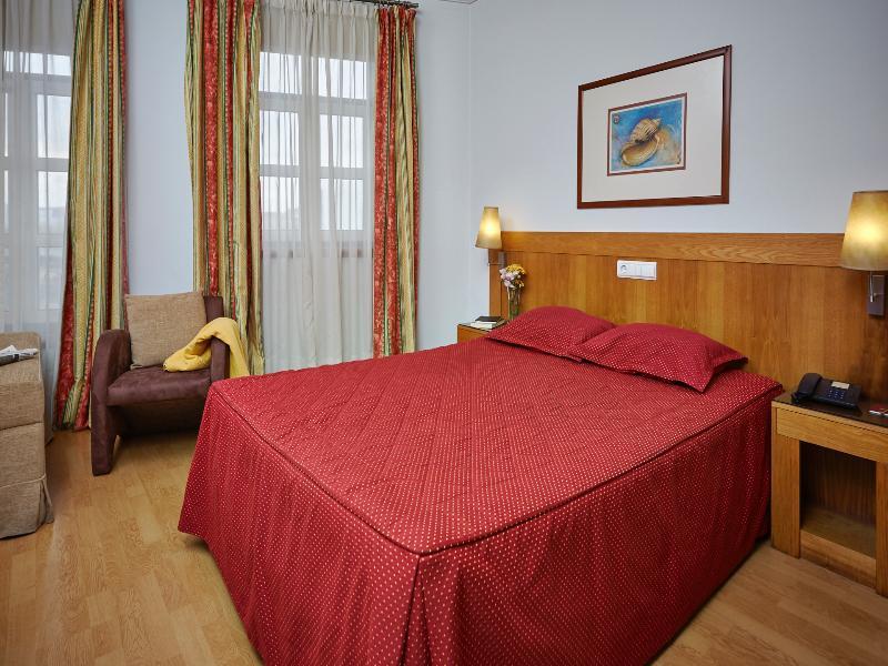 Hotel Salinas 3*