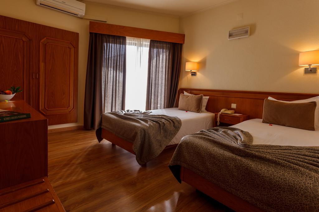 Hotel Sao Jorge Garden Velas