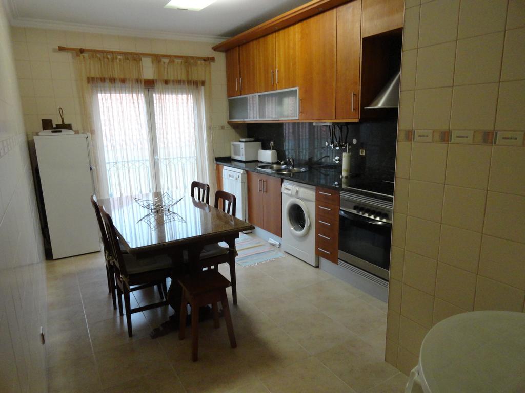Apartamento Praia Sao Martinho Do Porto Apartment Sao Martinho do Porto