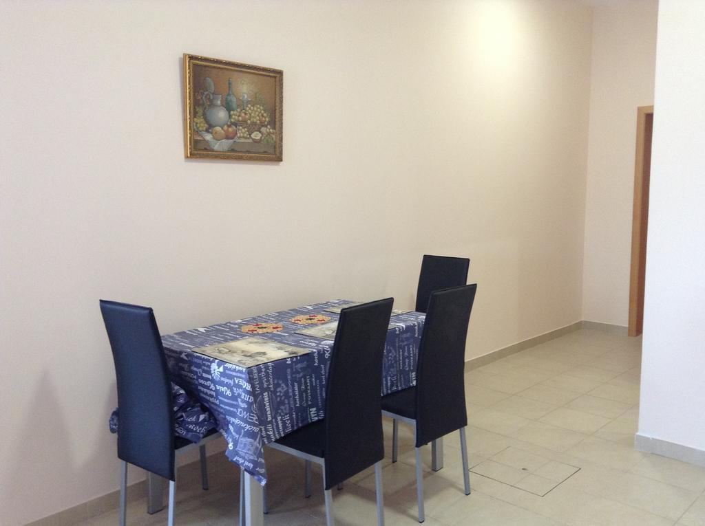 Casa Mao-cheia Apartamento *