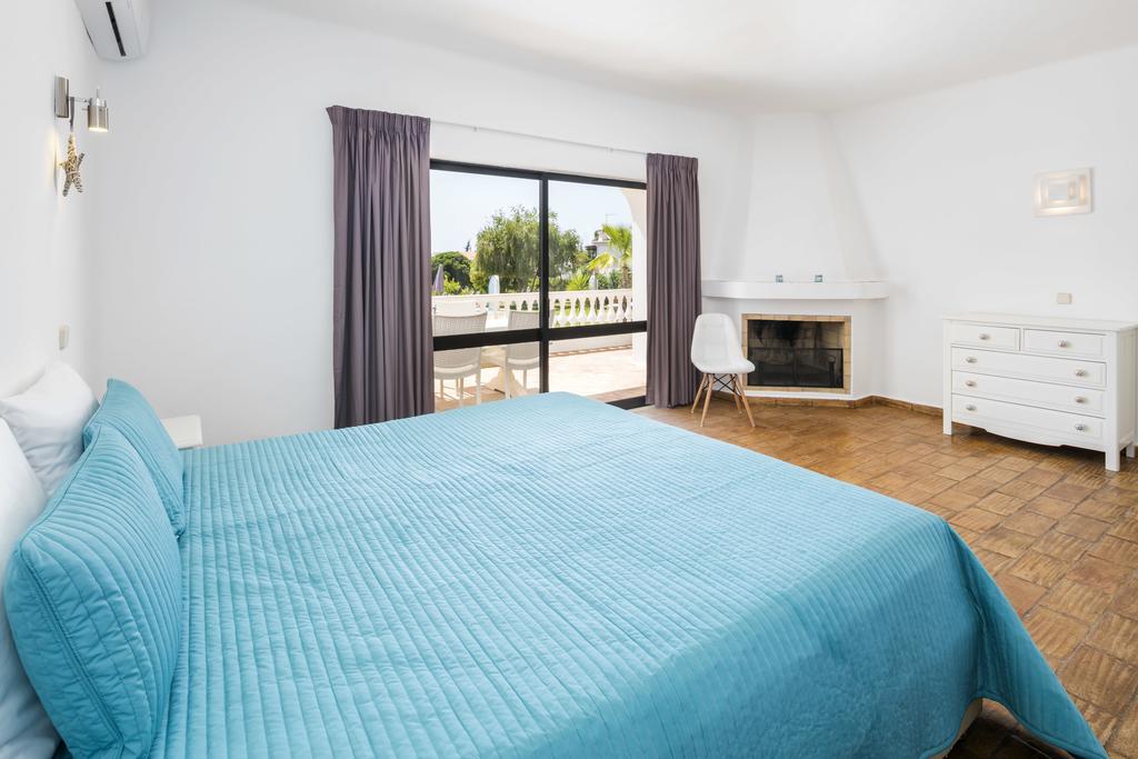 Vale A Pena Apartment *