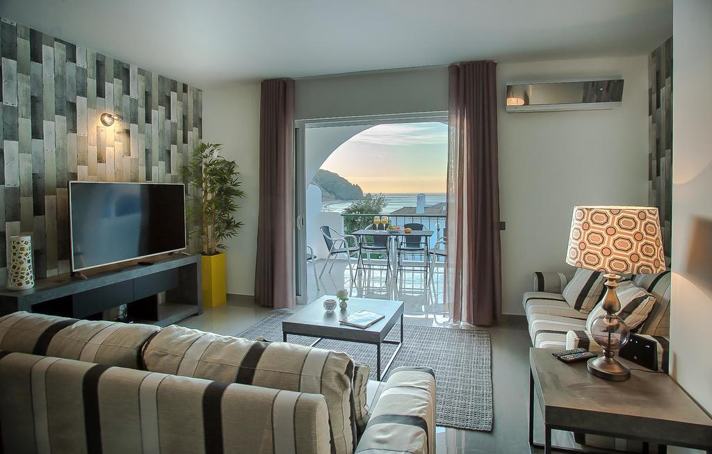 Waterside Village Apartment *