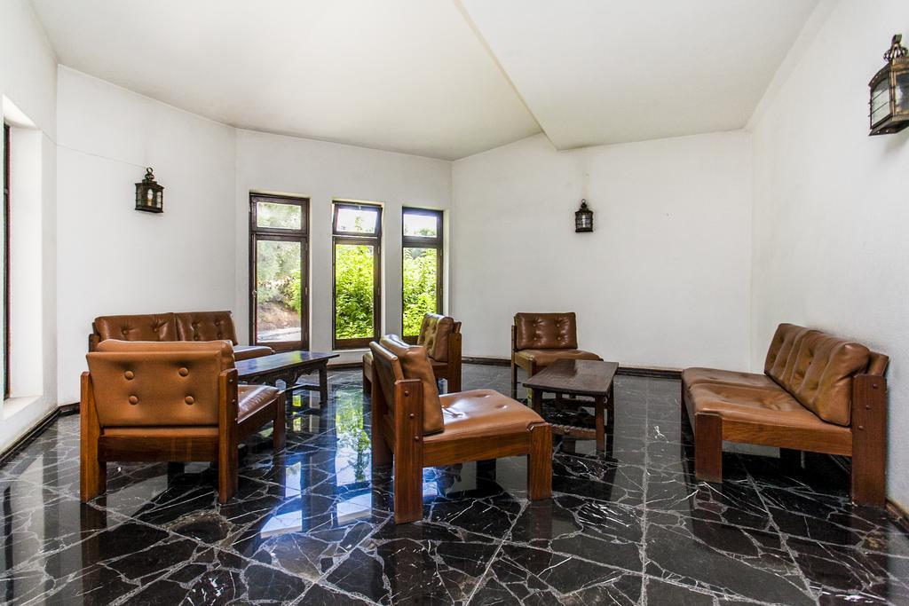 Apartment Ereira With Pool In