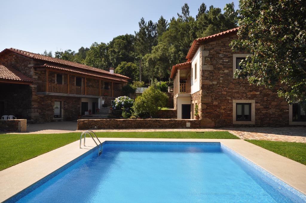 Quinta Vilar E Almarde Farm stay