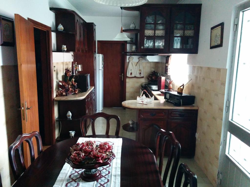 Nandes Place *
