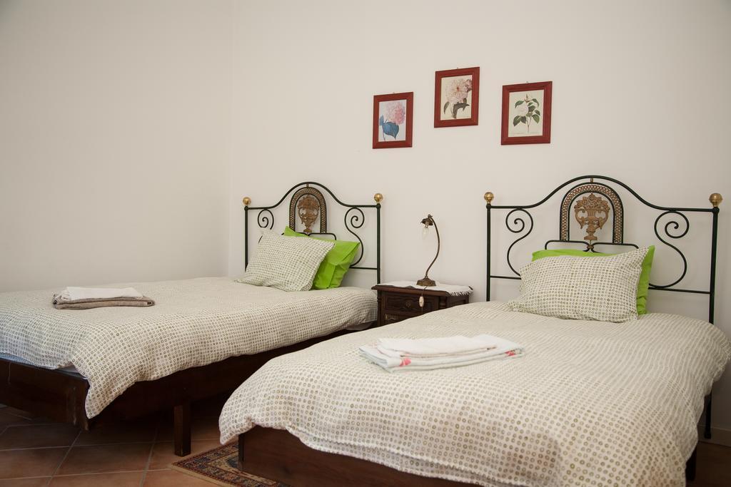 Sunshine Homestay *