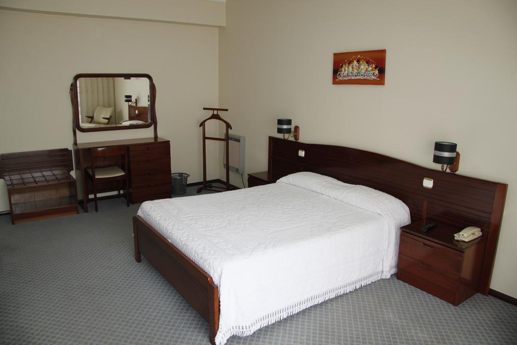 Colmeia Hotel