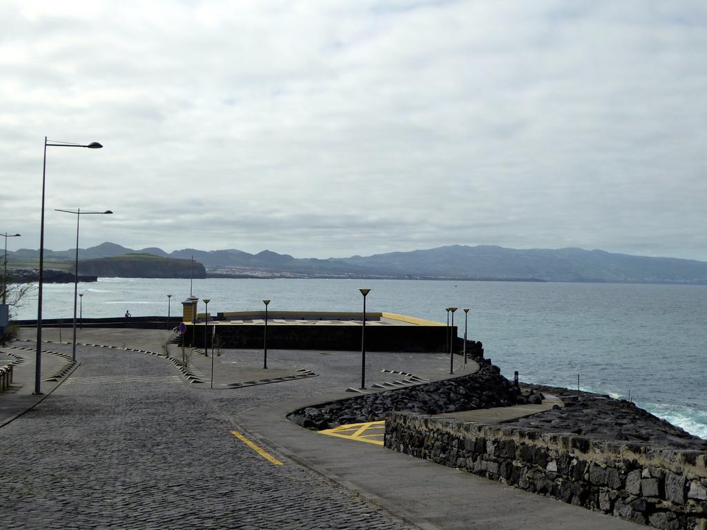 Azorean Sunset Loft Apartment Ribeira Grande