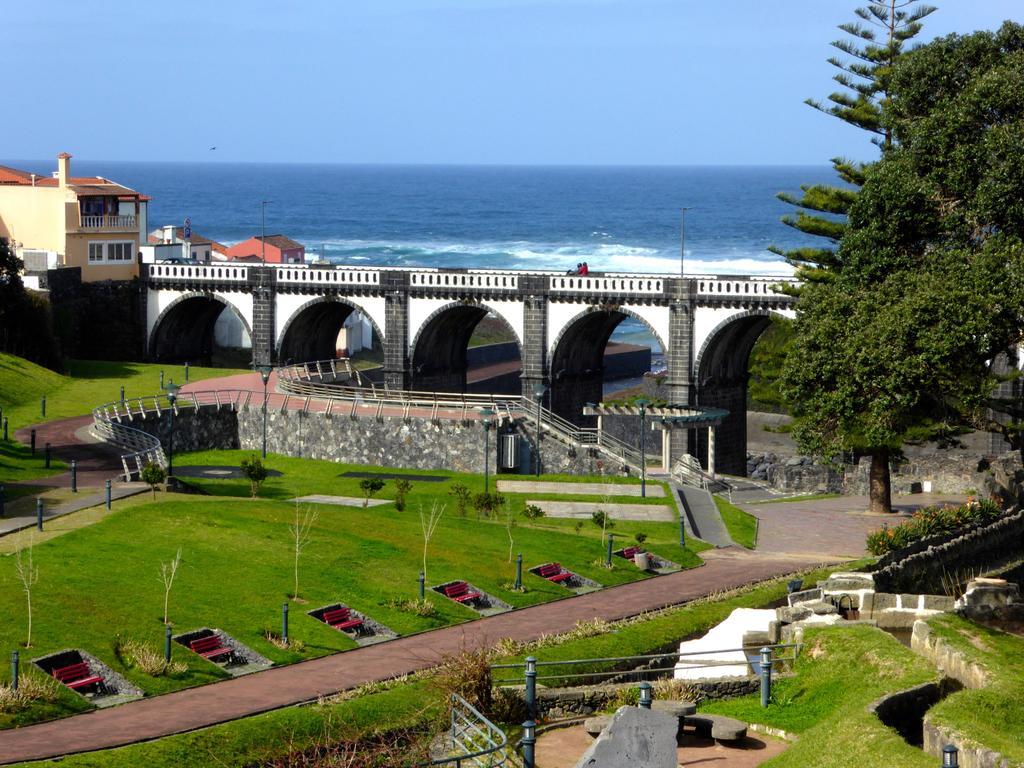 Azorean Sunset Loft Apartment Ribeira Grande