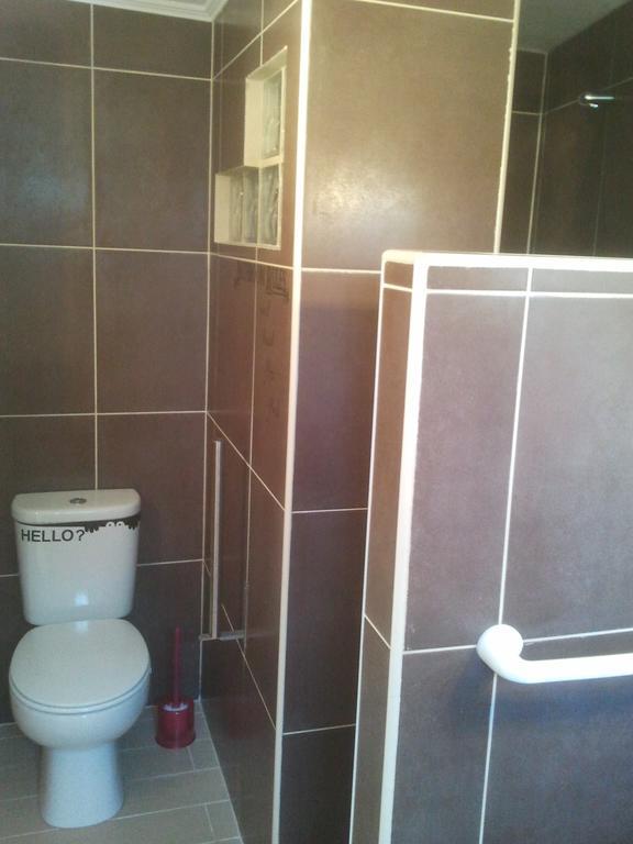 De Baixo Da Ponte Holiday home *
