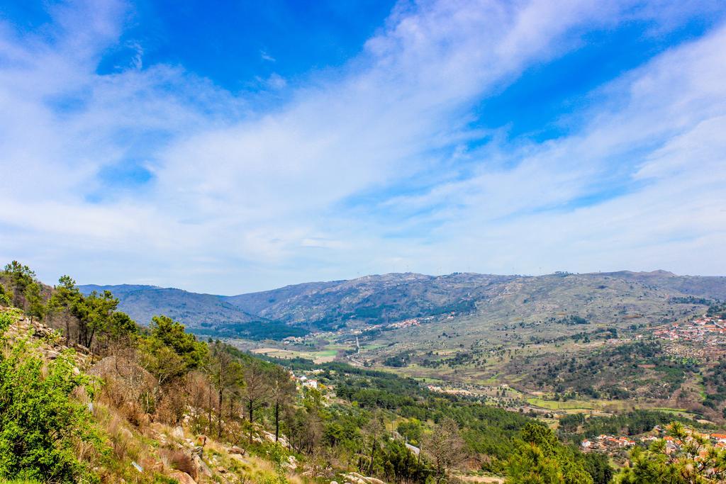 Casas Da Fraga - Serra Da Estrela * Fornos de Algodres