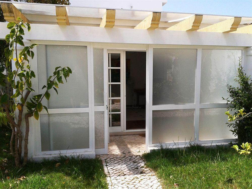 Flow House - Surf Kite Surf School Bed & Breakfast 3*