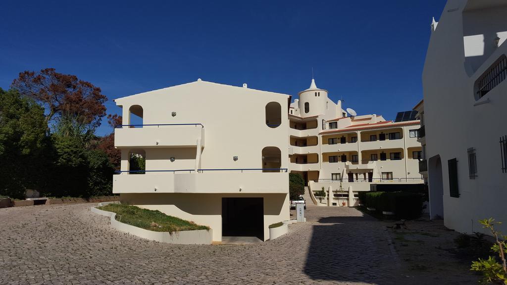 Olhos Do Mar Apartment