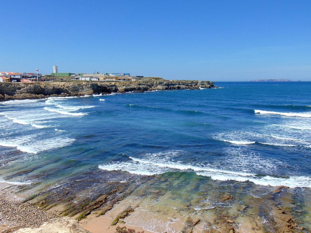 Surf - Ocean View Apartment Peniche