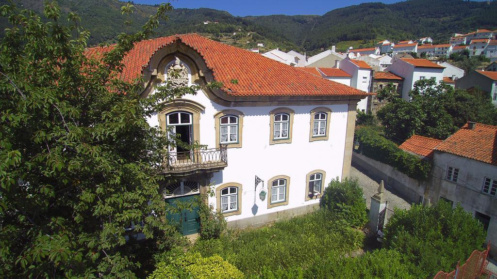 Casa Obras Acomodação com café da manhã 