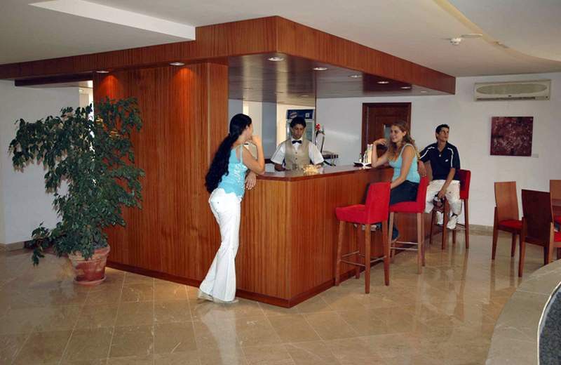 Hotel Quarteirasol 4*