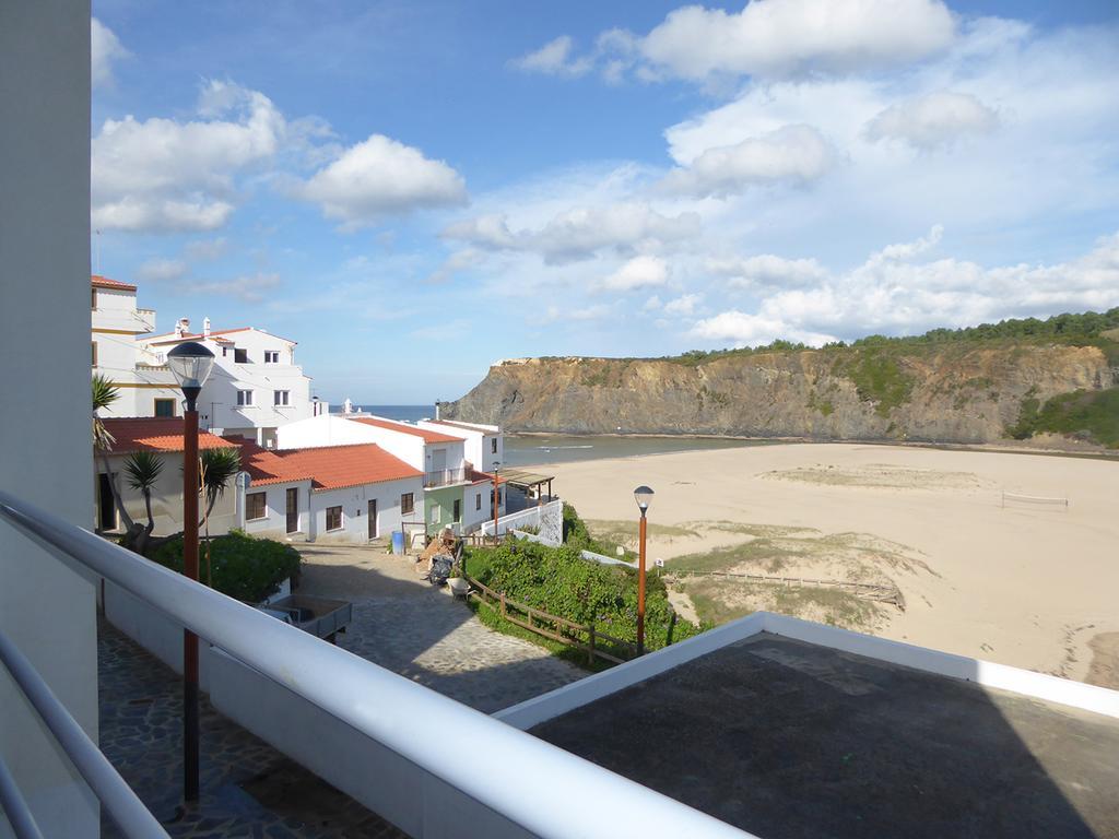 Ponta Branca House Holiday home Odeceixe
