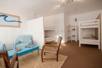 Laneez Ericeira Surf House - * Ericeira