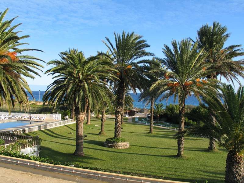 & Hotel 4*