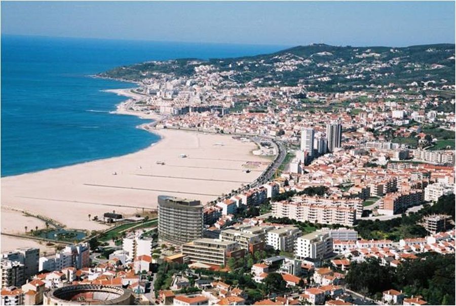 Hotel Eurostars Oasis Plaza 4*