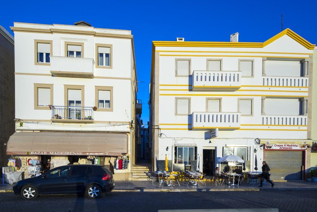 Casa Da Liberdade Em *