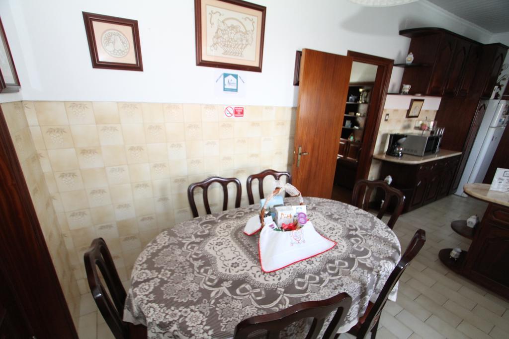 Nandes Place *