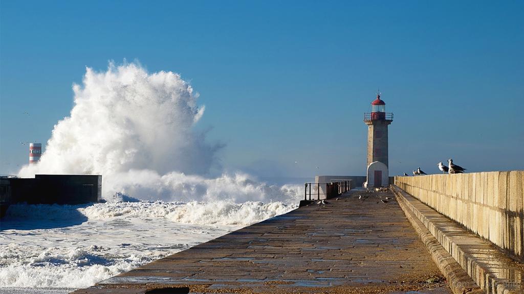 Foz Do Douro Beach *